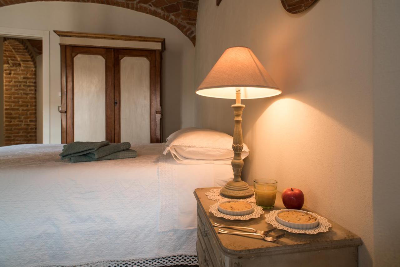 Acini E Rose Apartman Montalenghe Kültér fotó